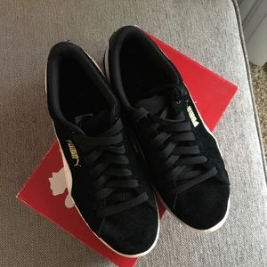 Puma Vikky Sneakers